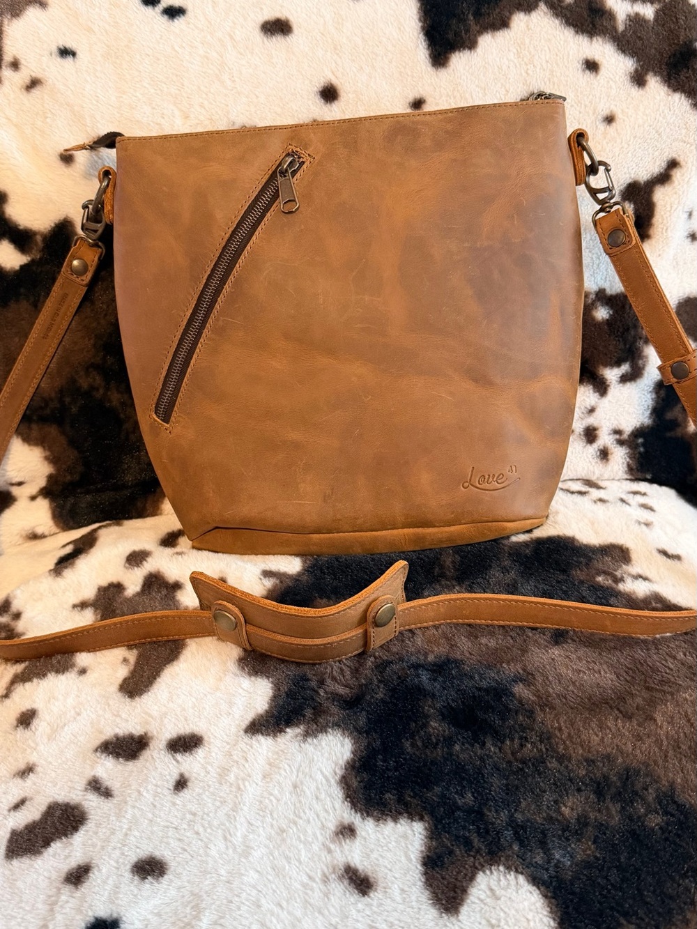Saddleback leather company Love 41 Brown crossbody - concealed carry